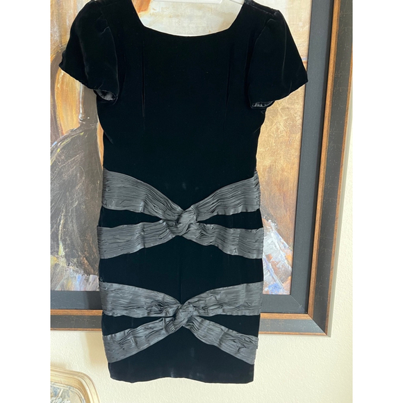 Women's Vintage Valentino Velvet Dress, S Black - Picture 2 of 6